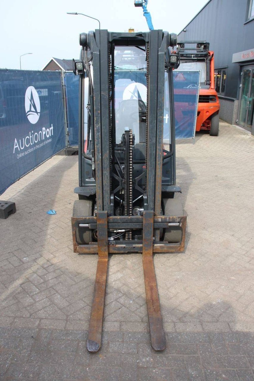 Frontstapler des Typs Sonstige Onbekend, Gebrauchtmaschine in Antwerpen (Bild 8)