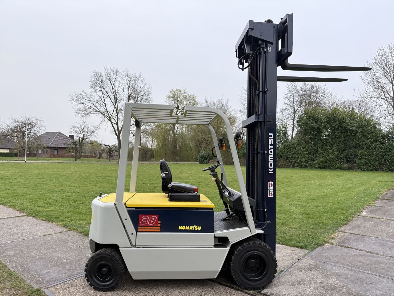 Frontstapler of the type Sonstige Overige, Gebrauchtmaschine in Hoenzadriel (Picture 2)