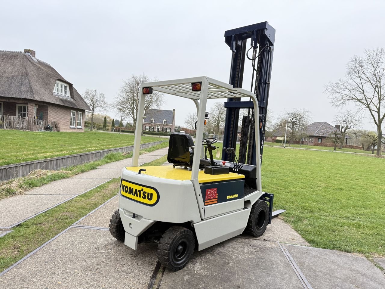 Frontstapler of the type Sonstige Overige, Gebrauchtmaschine in Hoenzadriel (Picture 4)