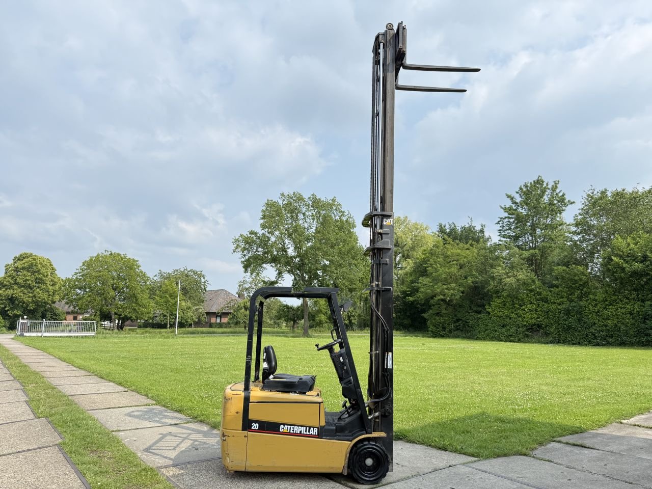 Frontstapler typu Sonstige Overige, Gebrauchtmaschine v Hoenzadriel (Obrázek 7)