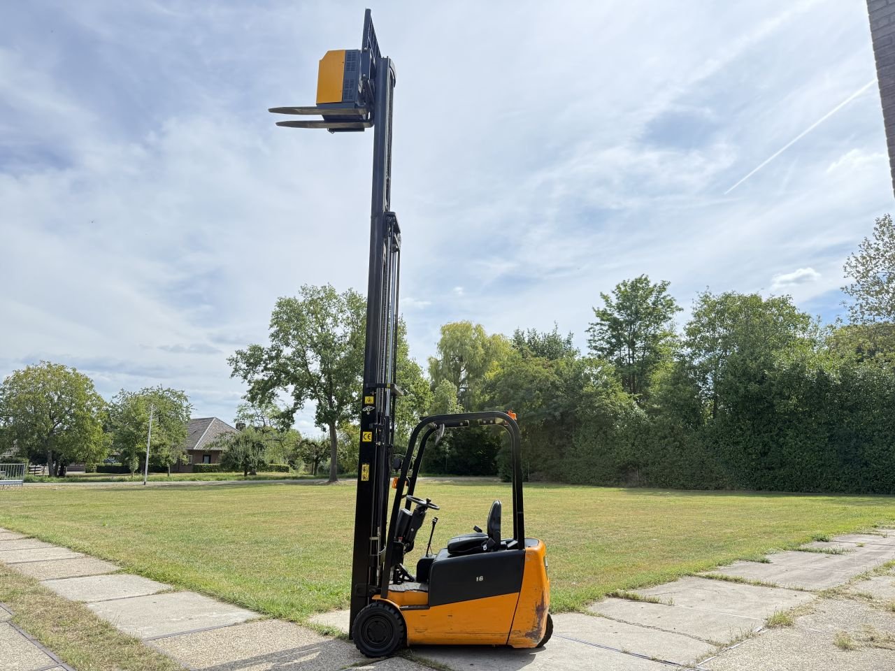 Frontstapler del tipo Sonstige Overige, Gebrauchtmaschine In Hoenzadriel (Immagine 8)