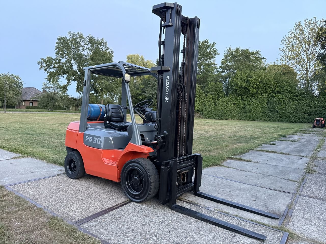 Frontstapler of the type Sonstige Overige, Gebrauchtmaschine in Hoenzadriel (Picture 5)