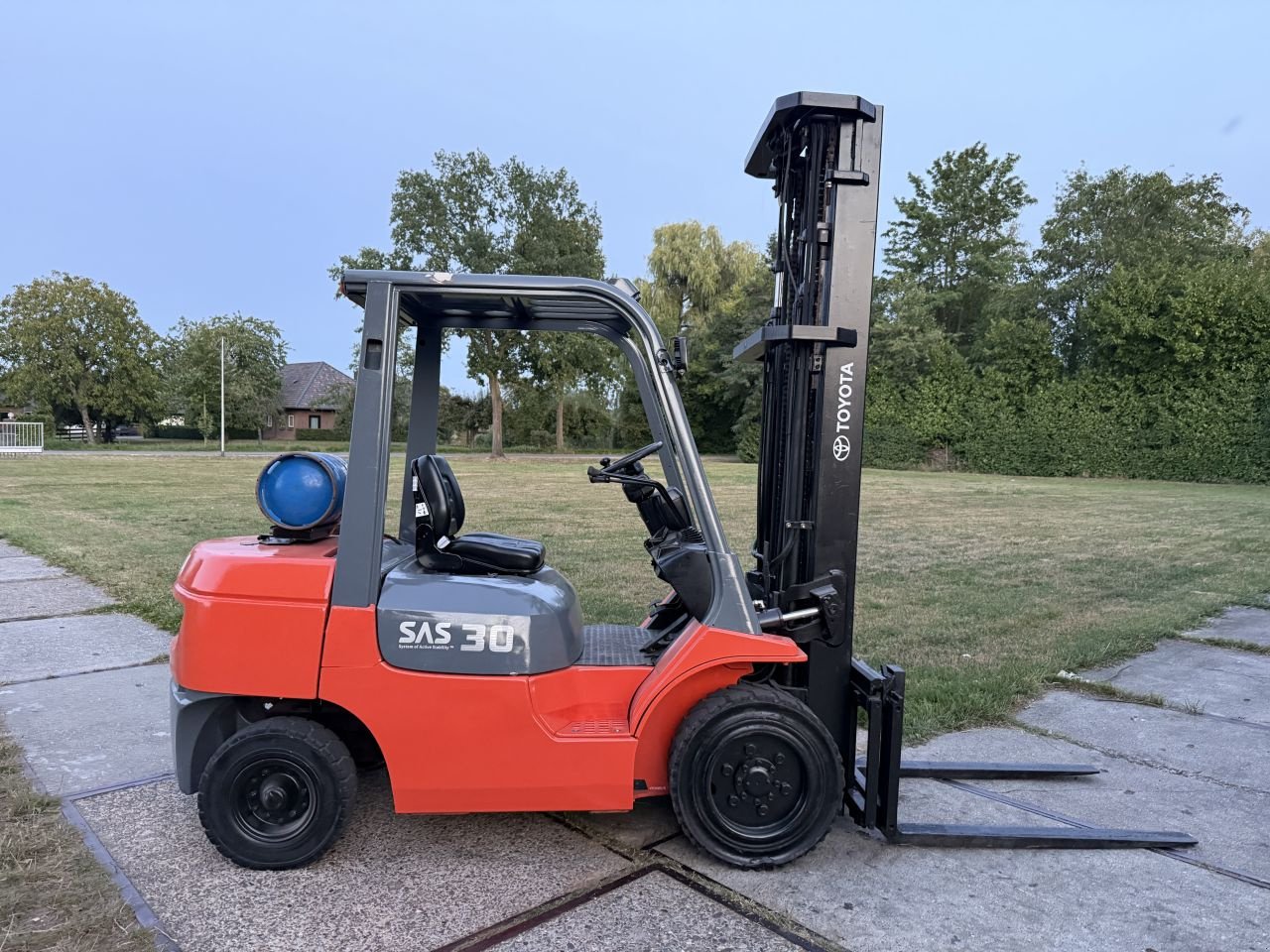 Frontstapler of the type Sonstige Overige, Gebrauchtmaschine in Hoenzadriel (Picture 11)