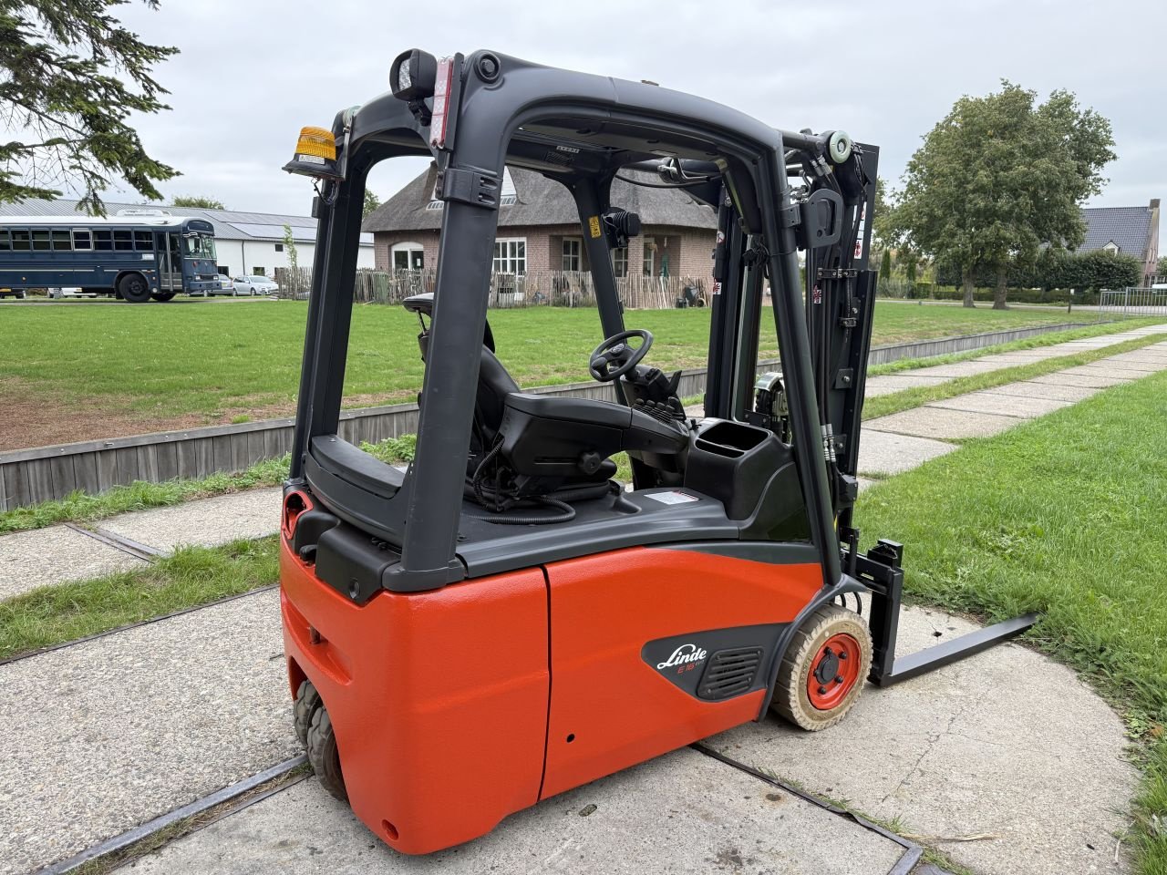 Frontstapler of the type Sonstige Overige, Gebrauchtmaschine in Hoenzadriel (Picture 4)