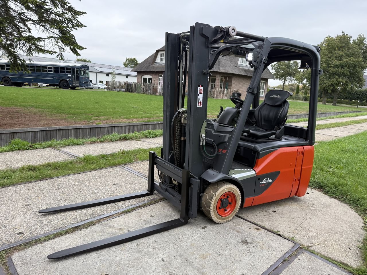 Frontstapler of the type Sonstige Overige, Gebrauchtmaschine in Hoenzadriel (Picture 7)