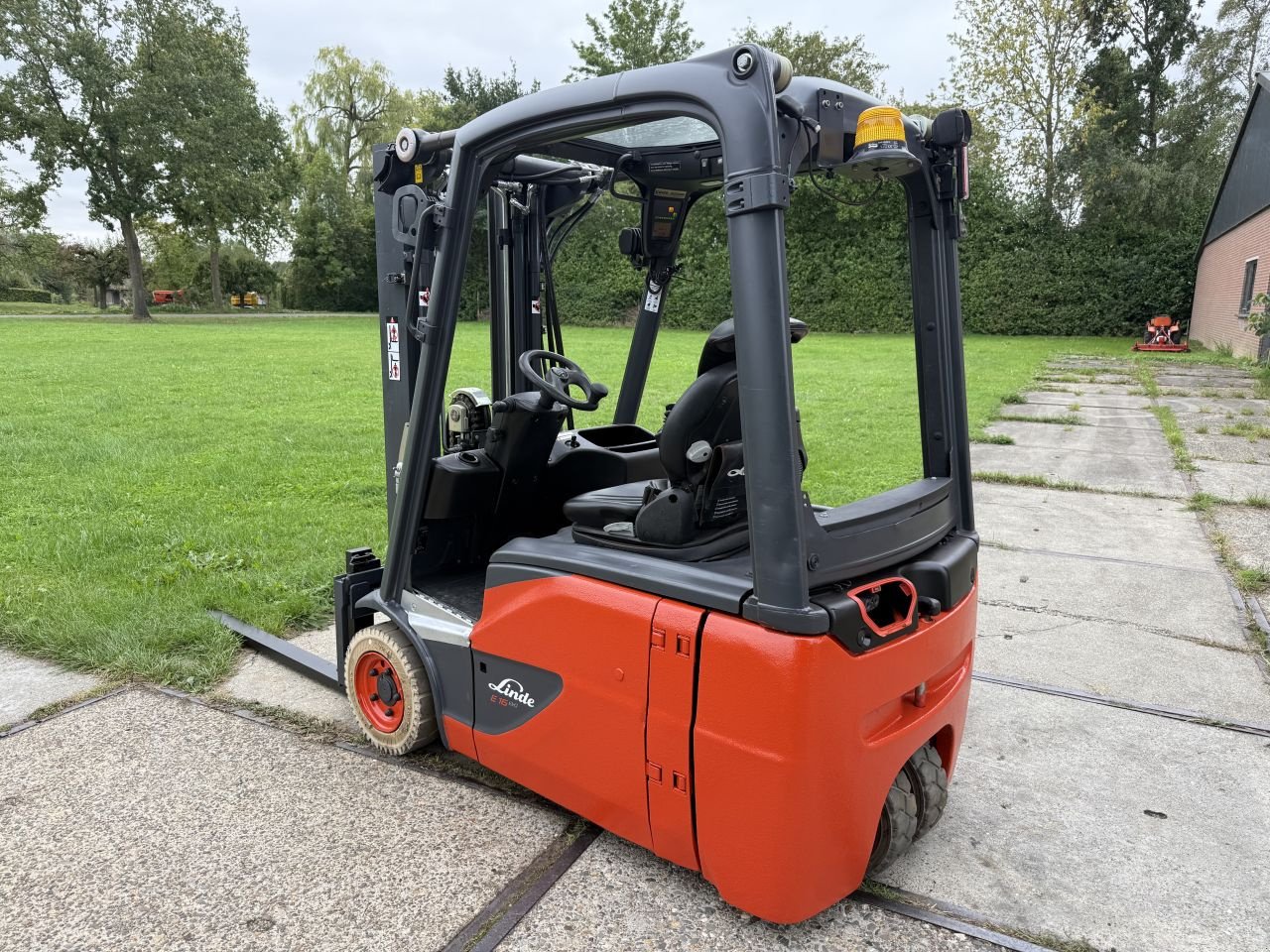 Frontstapler of the type Sonstige Overige, Gebrauchtmaschine in Hoenzadriel (Picture 3)