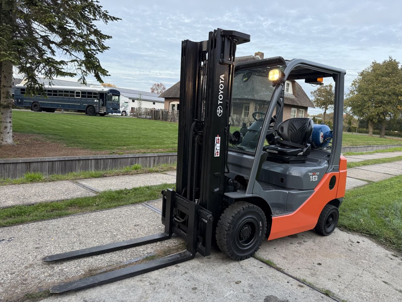 Frontstapler του τύπου Sonstige Overige, Gebrauchtmaschine σε Hoenzadriel (Φωτογραφία 7)