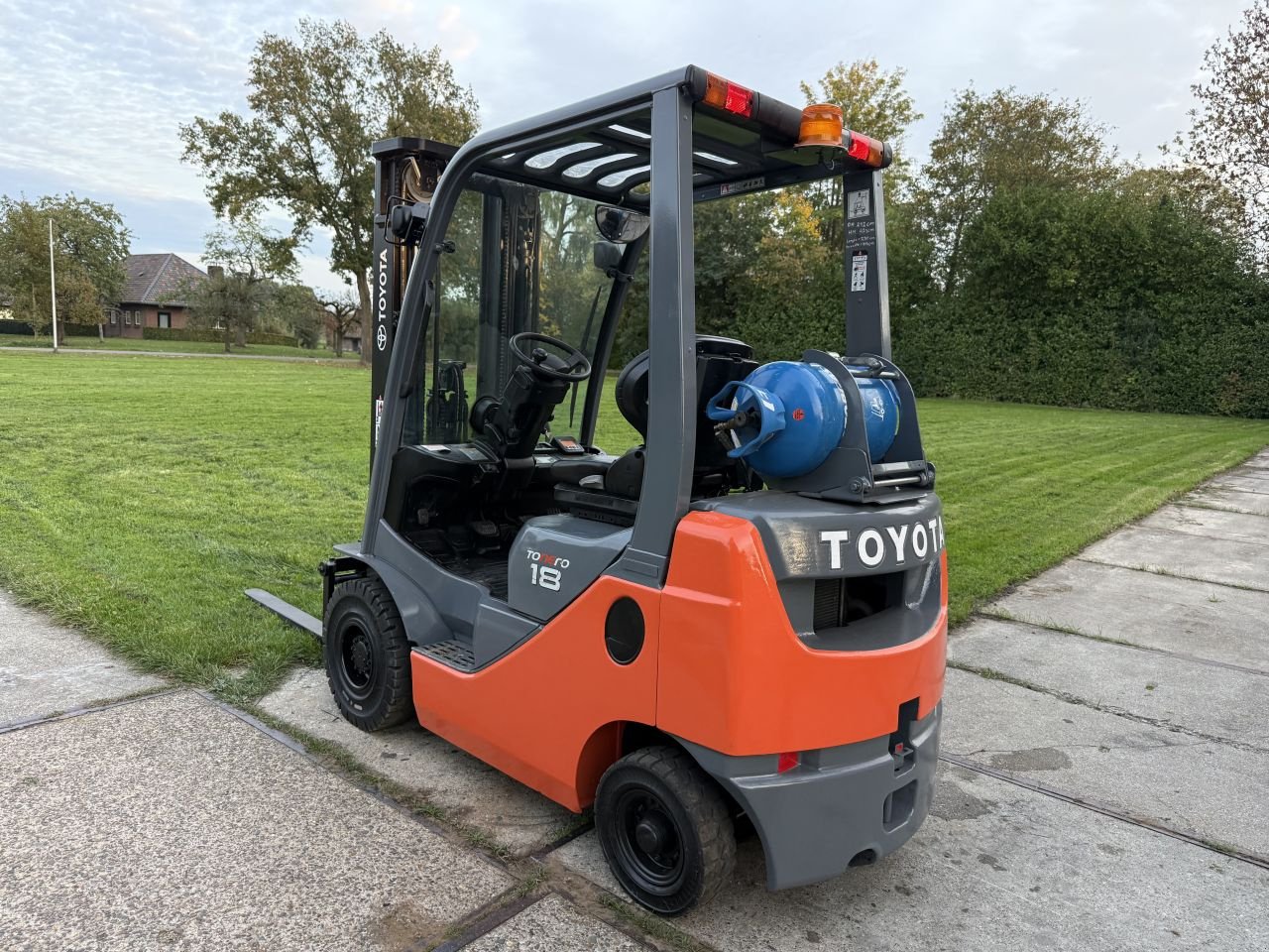 Frontstapler του τύπου Sonstige Overige, Gebrauchtmaschine σε Hoenzadriel (Φωτογραφία 3)