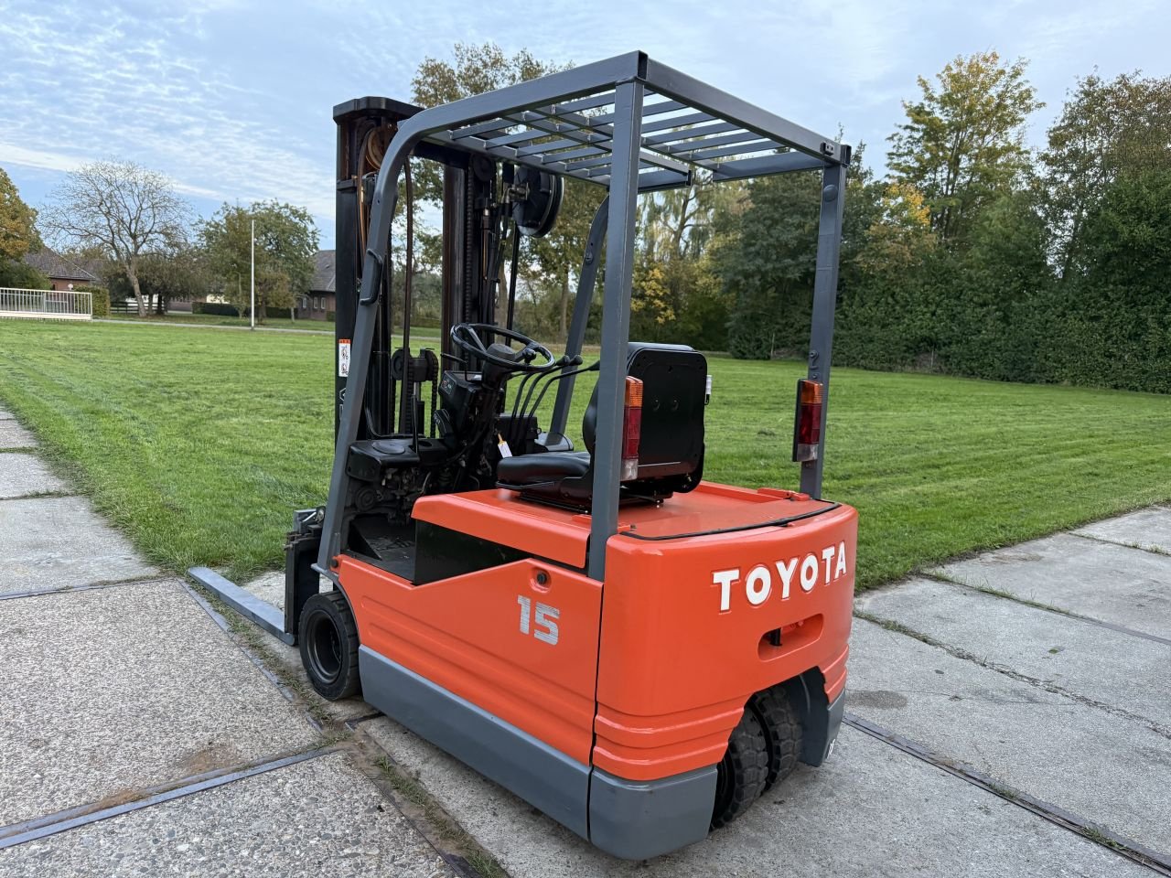 Frontstapler of the type Sonstige Overige, Gebrauchtmaschine in Hoenzadriel (Picture 3)