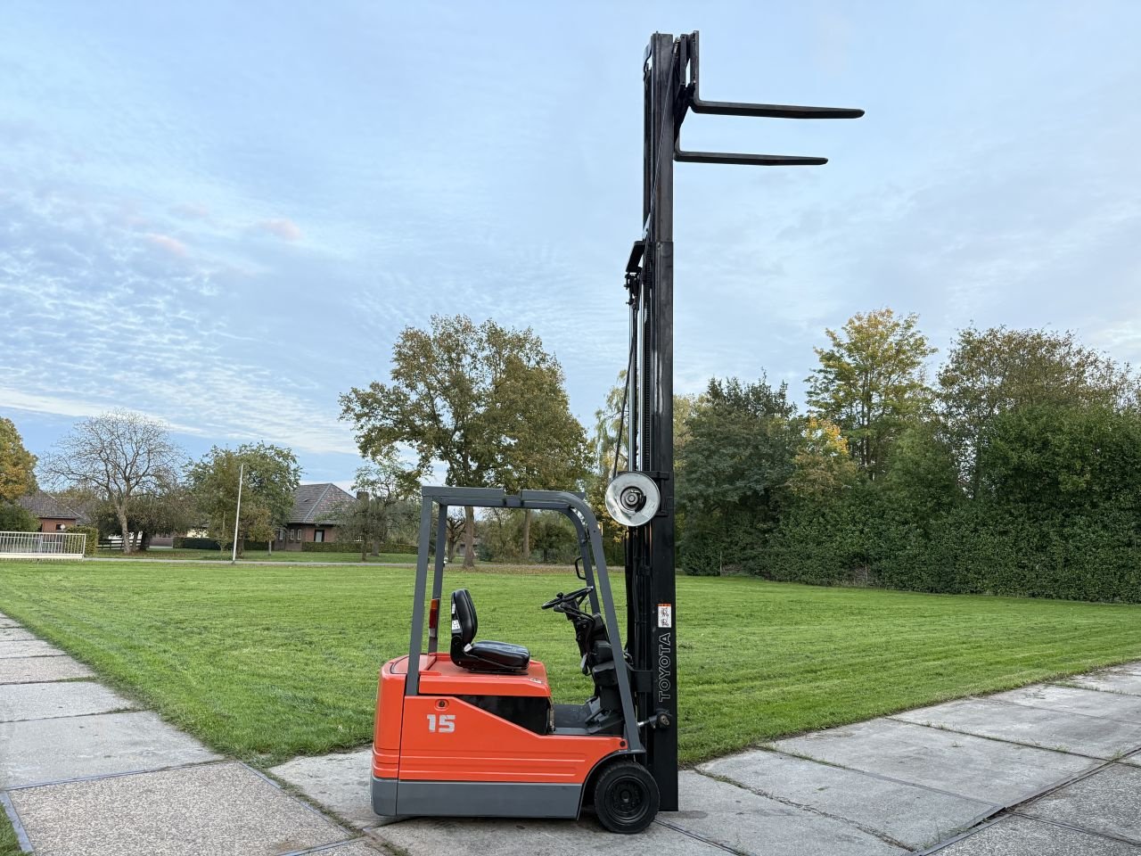 Frontstapler of the type Sonstige Overige, Gebrauchtmaschine in Hoenzadriel (Picture 7)