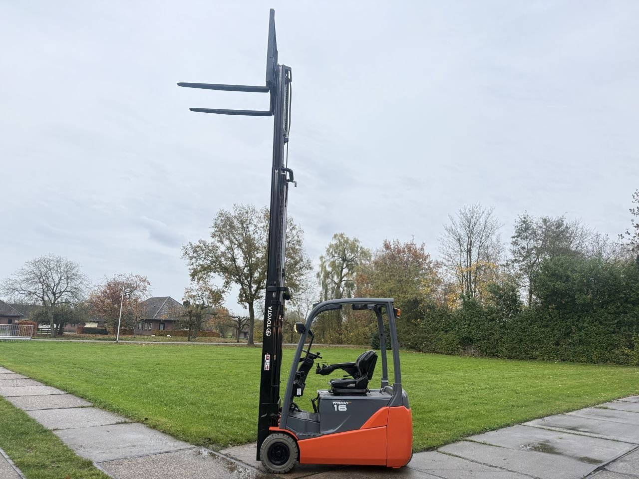 Frontstapler of the type Sonstige Overige, Gebrauchtmaschine in Hoenzadriel (Picture 8)