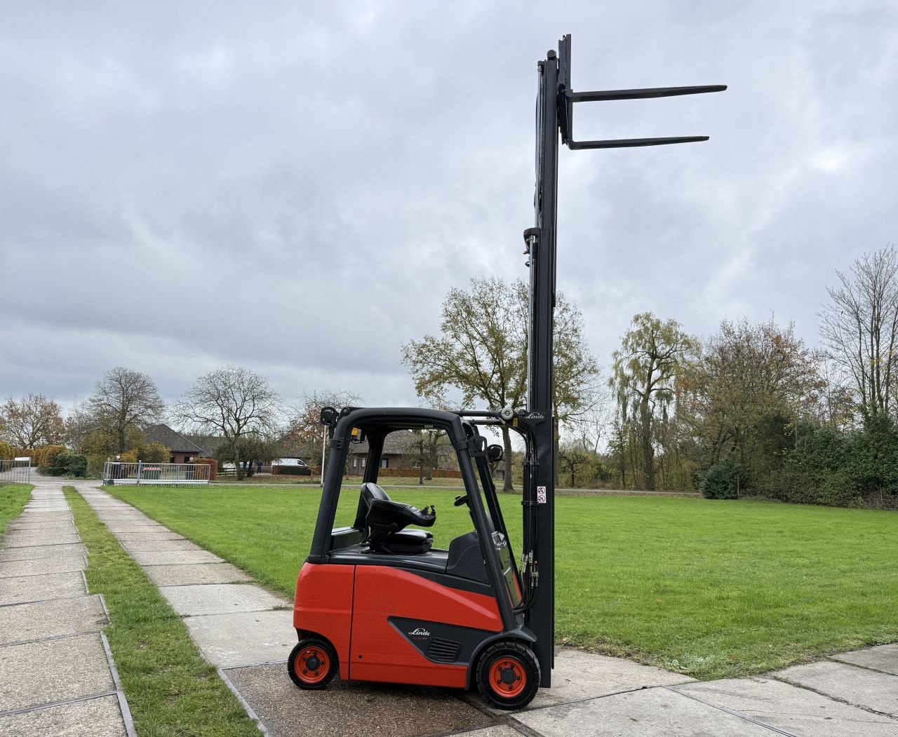 Frontstapler des Typs Sonstige Overige, Gebrauchtmaschine in Hoenzadriel (Bild 9)