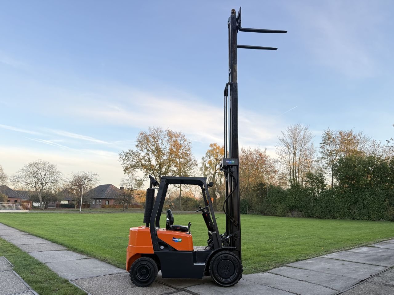 Frontstapler of the type Sonstige Overige, Gebrauchtmaschine in Hoenzadriel (Picture 9)