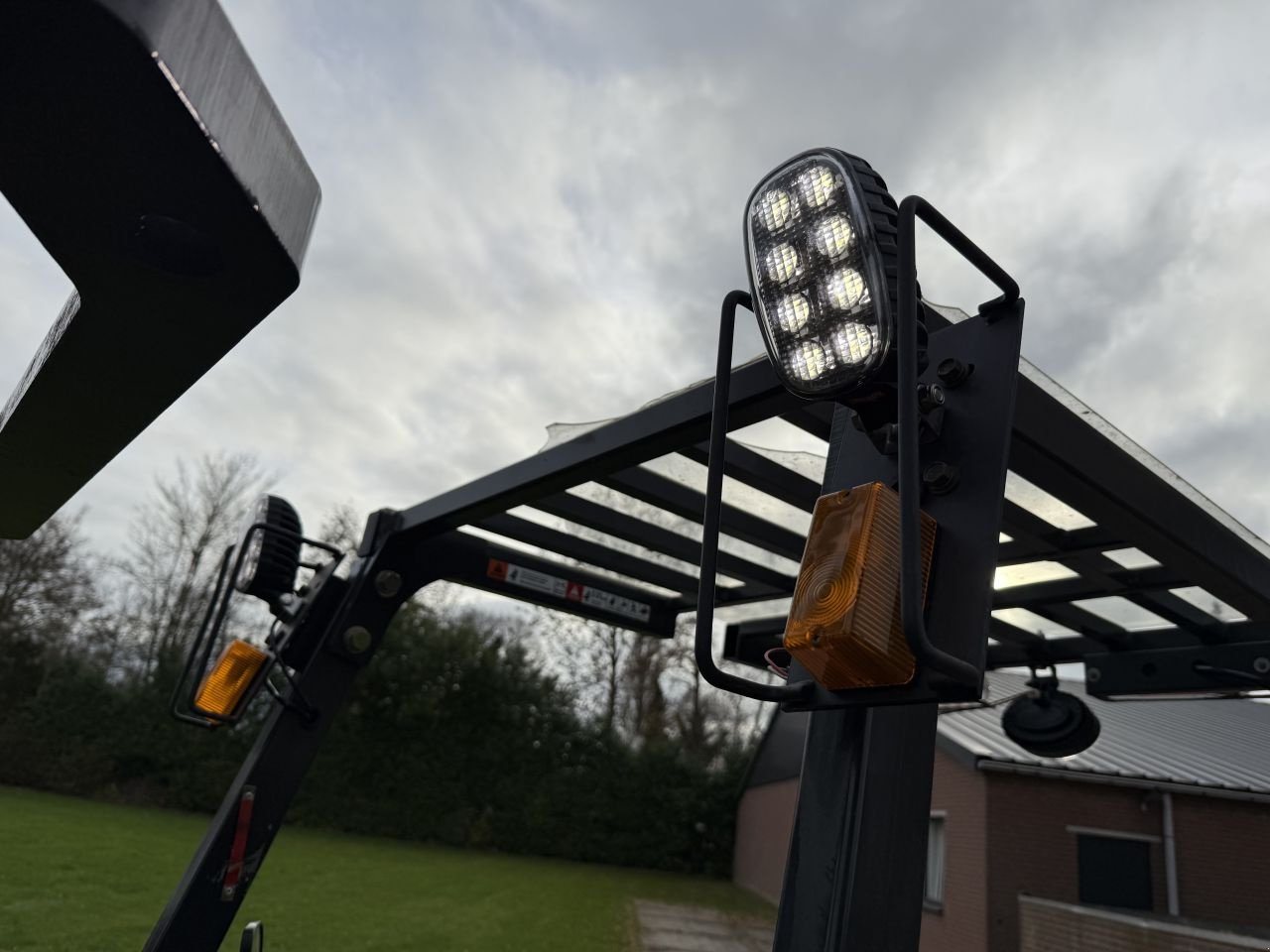 Frontstapler of the type Sonstige Overige, Gebrauchtmaschine in Hoenzadriel (Picture 10)