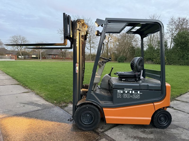 Frontstapler of the type Sonstige Overige, Gebrauchtmaschine in Hoenzadriel (Picture 1)