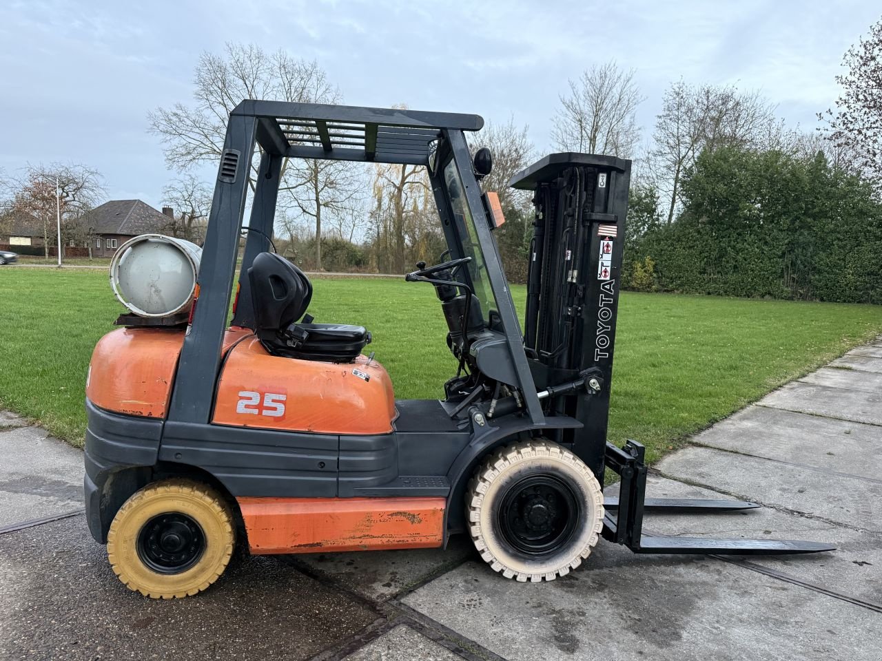 Frontstapler of the type Sonstige Overige, Gebrauchtmaschine in Hoenzadriel (Picture 3)