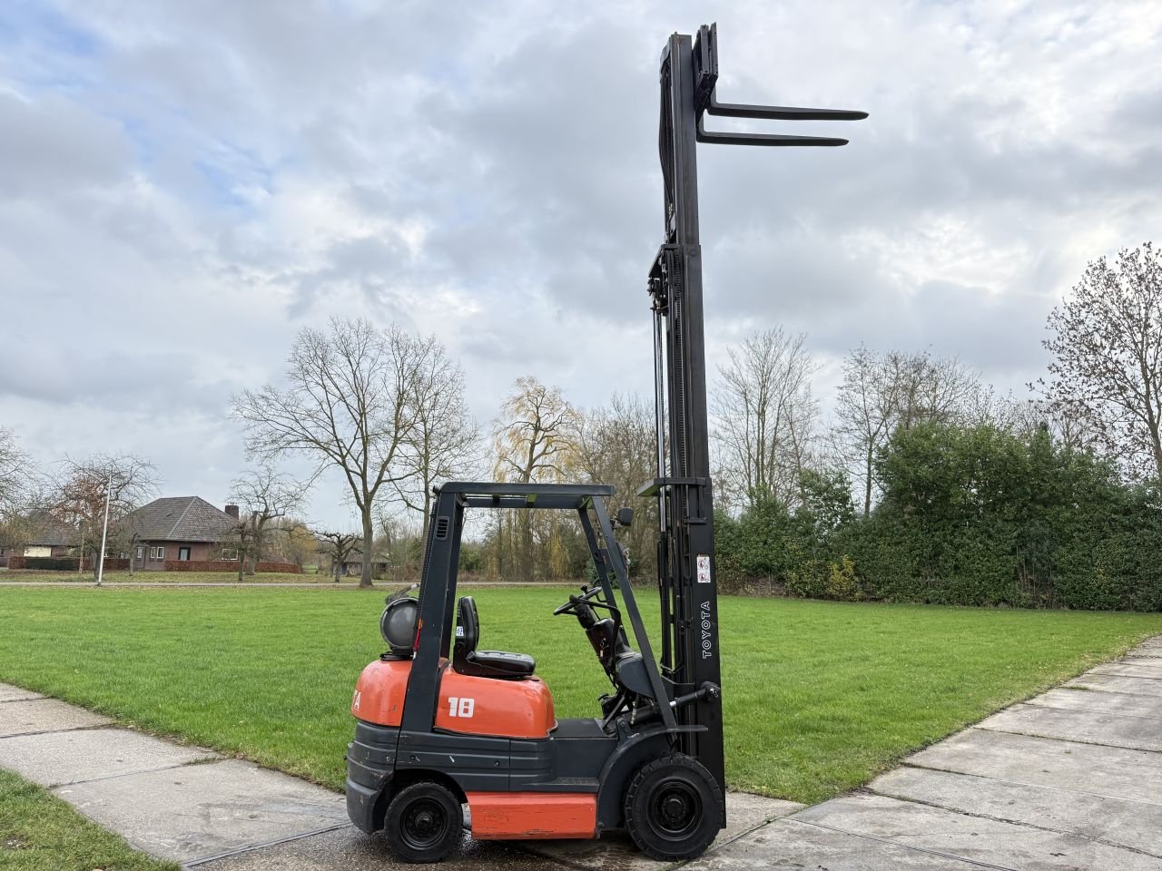 Frontstapler of the type Sonstige Overige, Gebrauchtmaschine in Hoenzadriel (Picture 7)