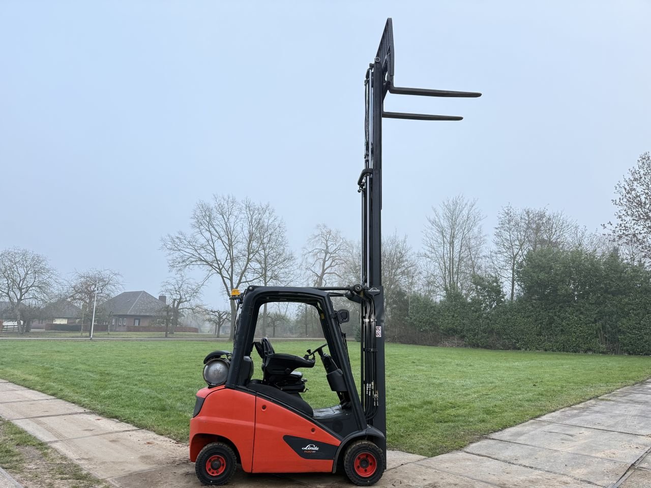 Frontstapler типа Sonstige Overige, Gebrauchtmaschine в Hoenzadriel (Фотография 9)