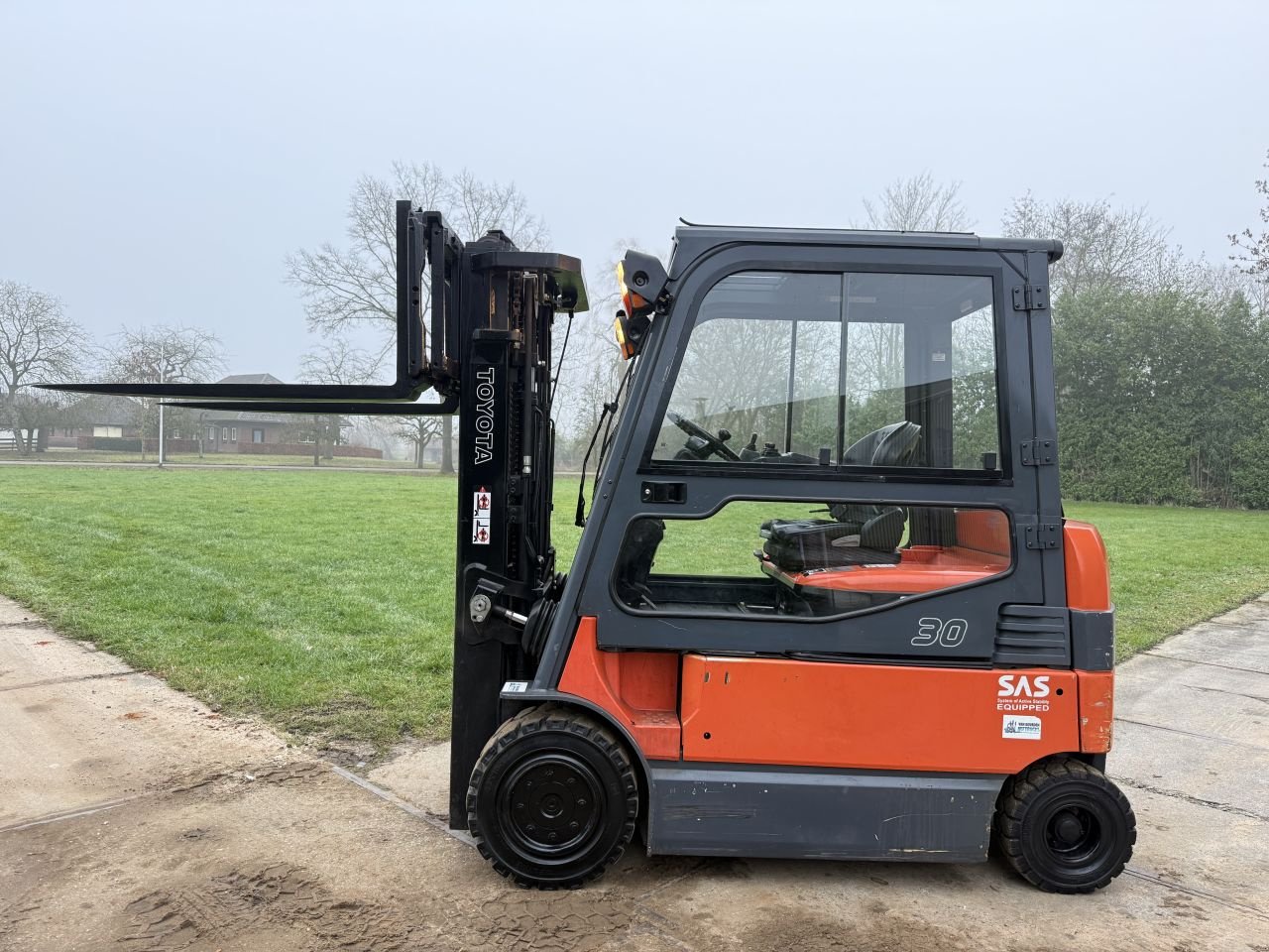 Frontstapler типа Sonstige Overige, Gebrauchtmaschine в Hoenzadriel (Фотография 1)