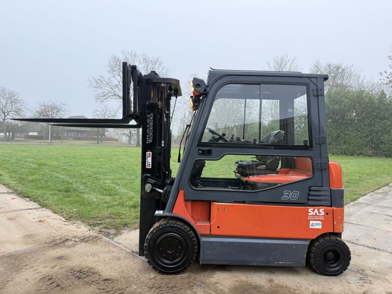 Frontstapler типа Sonstige Overige, Gebrauchtmaschine в Hoenzadriel (Фотография 1)