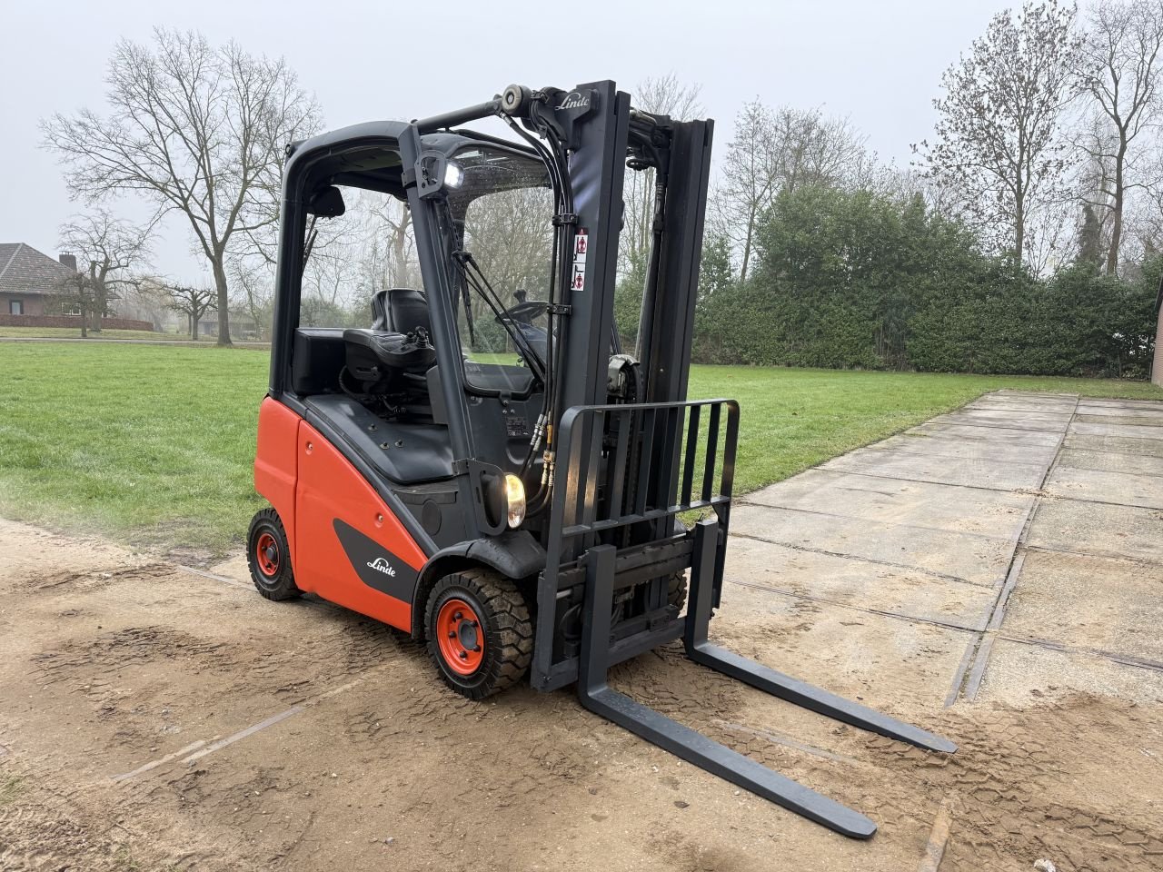 Frontstapler типа Sonstige Overige, Gebrauchtmaschine в Hoenzadriel (Фотография 8)