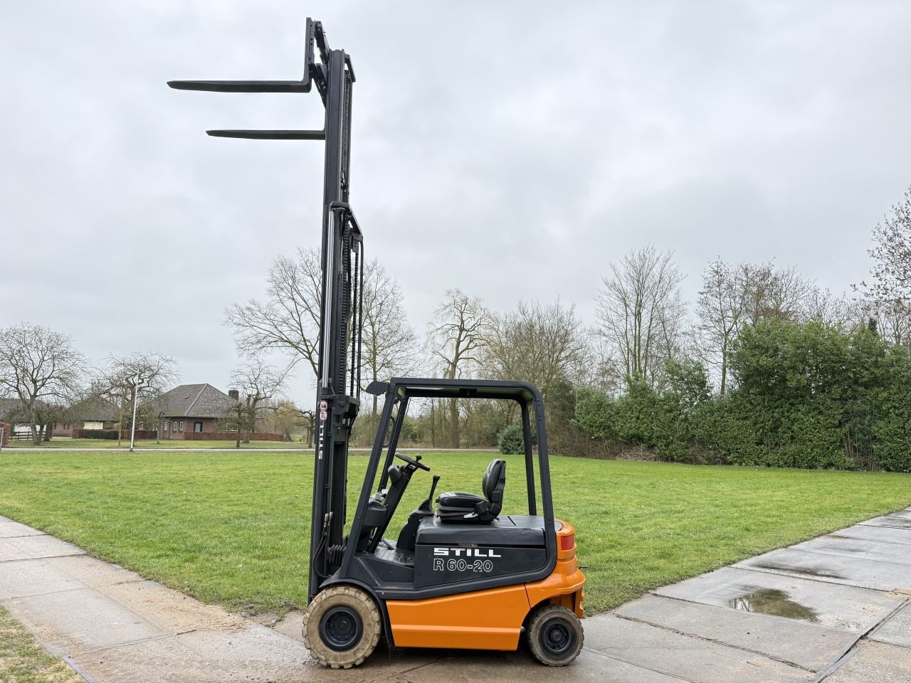 Frontstapler типа Sonstige Overige, Gebrauchtmaschine в Hoenzadriel (Фотография 5)