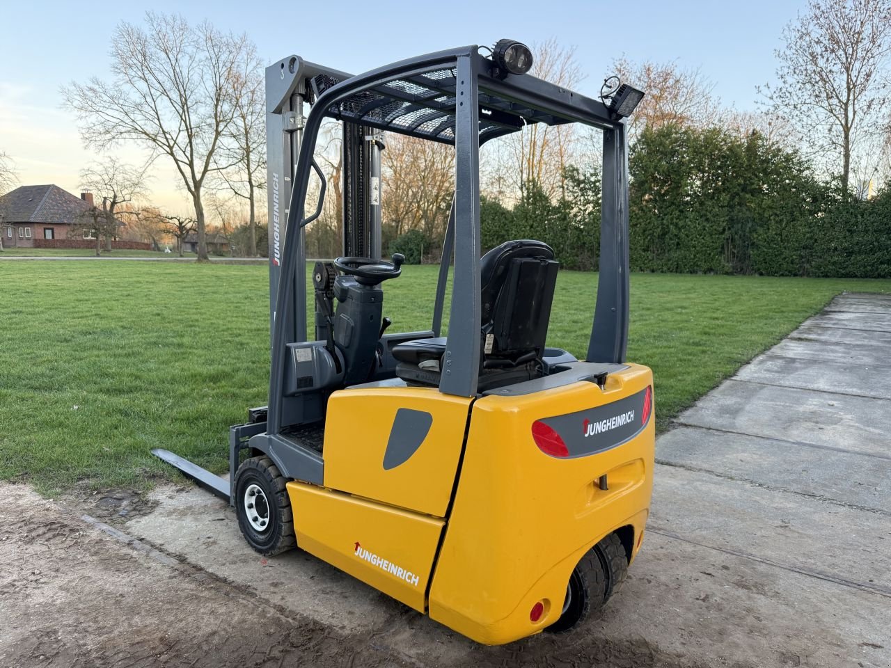 Frontstapler tip Sonstige Overige, Gebrauchtmaschine in Hoenzadriel (Poză 5)