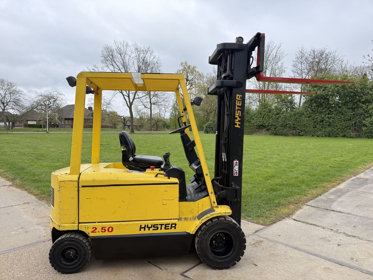 Frontstapler of the type Sonstige Overige, Gebrauchtmaschine in Hoenzadriel (Picture 2)