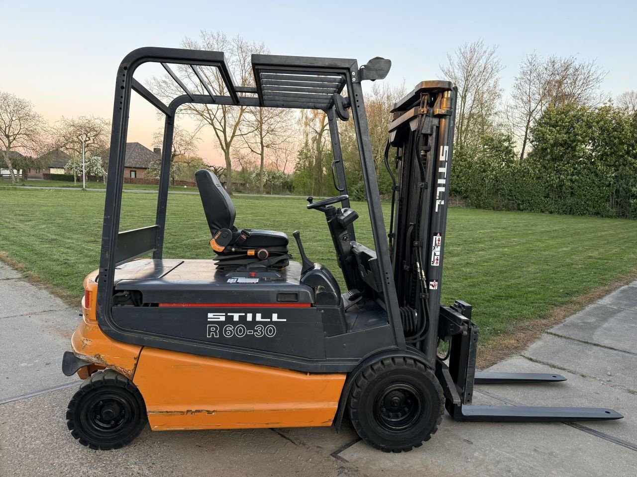 Frontstapler del tipo Sonstige Overige, Gebrauchtmaschine In Hoenzadriel (Immagine 4)