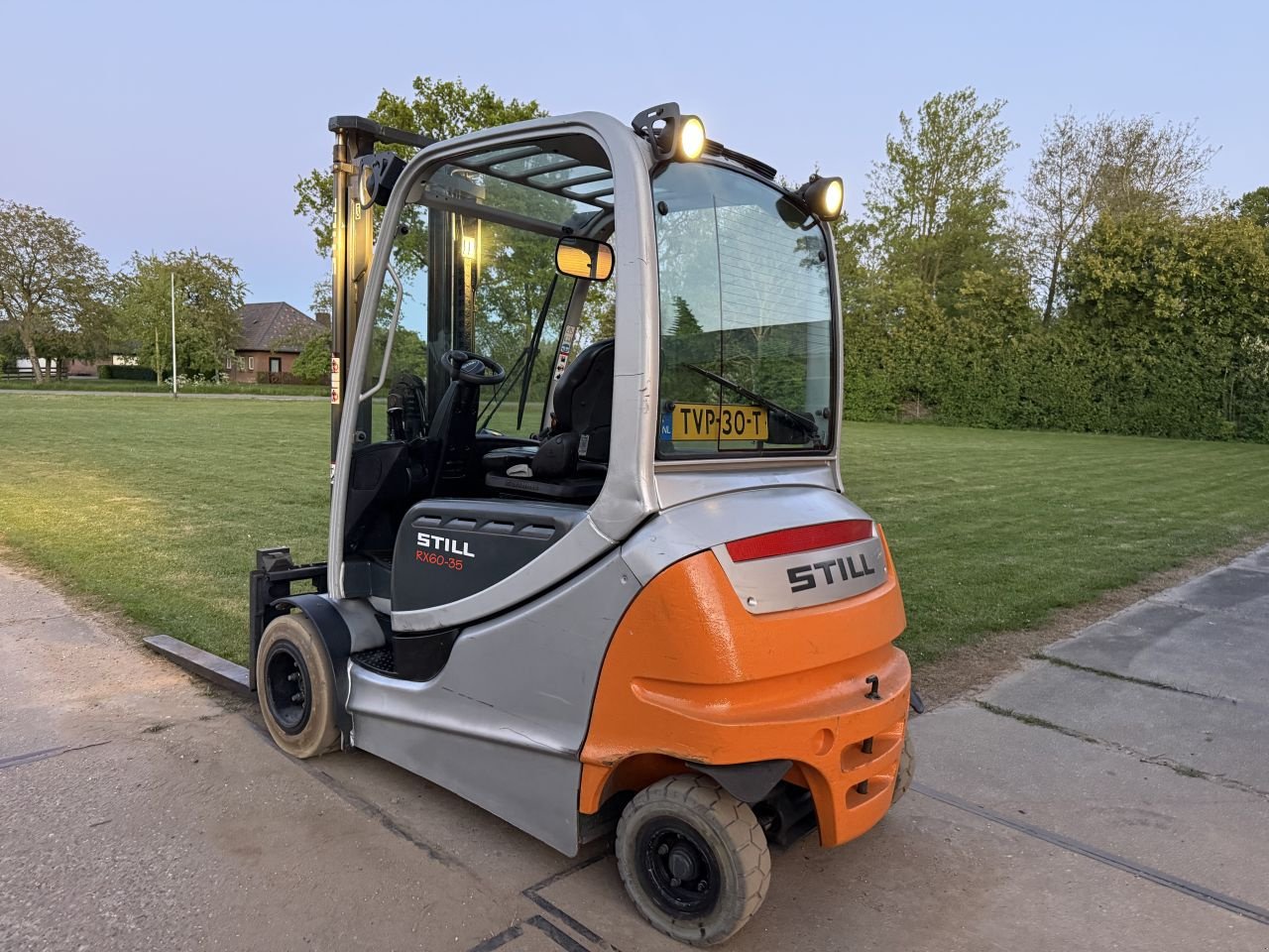 Frontstapler του τύπου Sonstige Overige, Gebrauchtmaschine σε Hoenzadriel (Φωτογραφία 1)