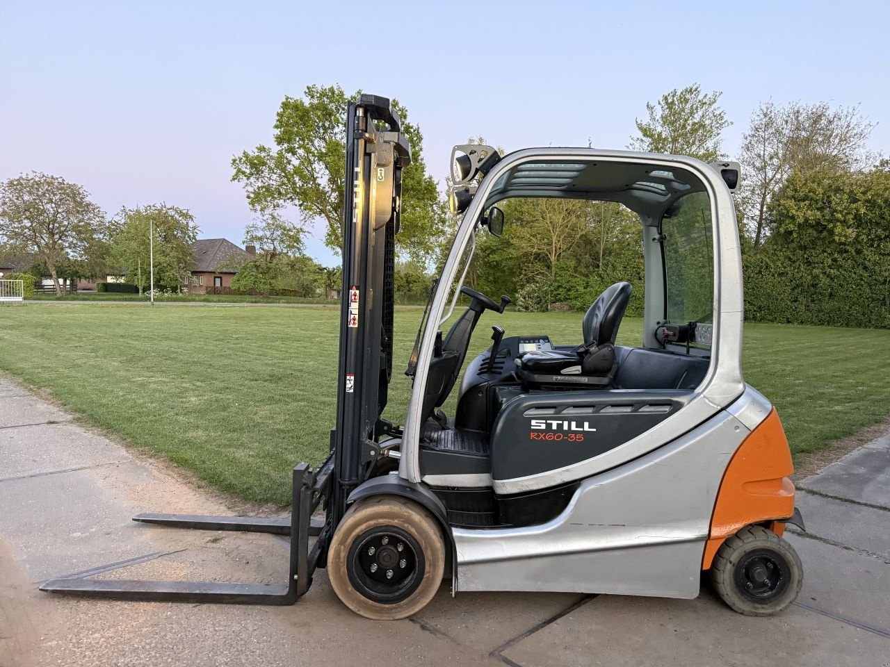 Frontstapler του τύπου Sonstige Overige, Gebrauchtmaschine σε Hoenzadriel (Φωτογραφία 5)