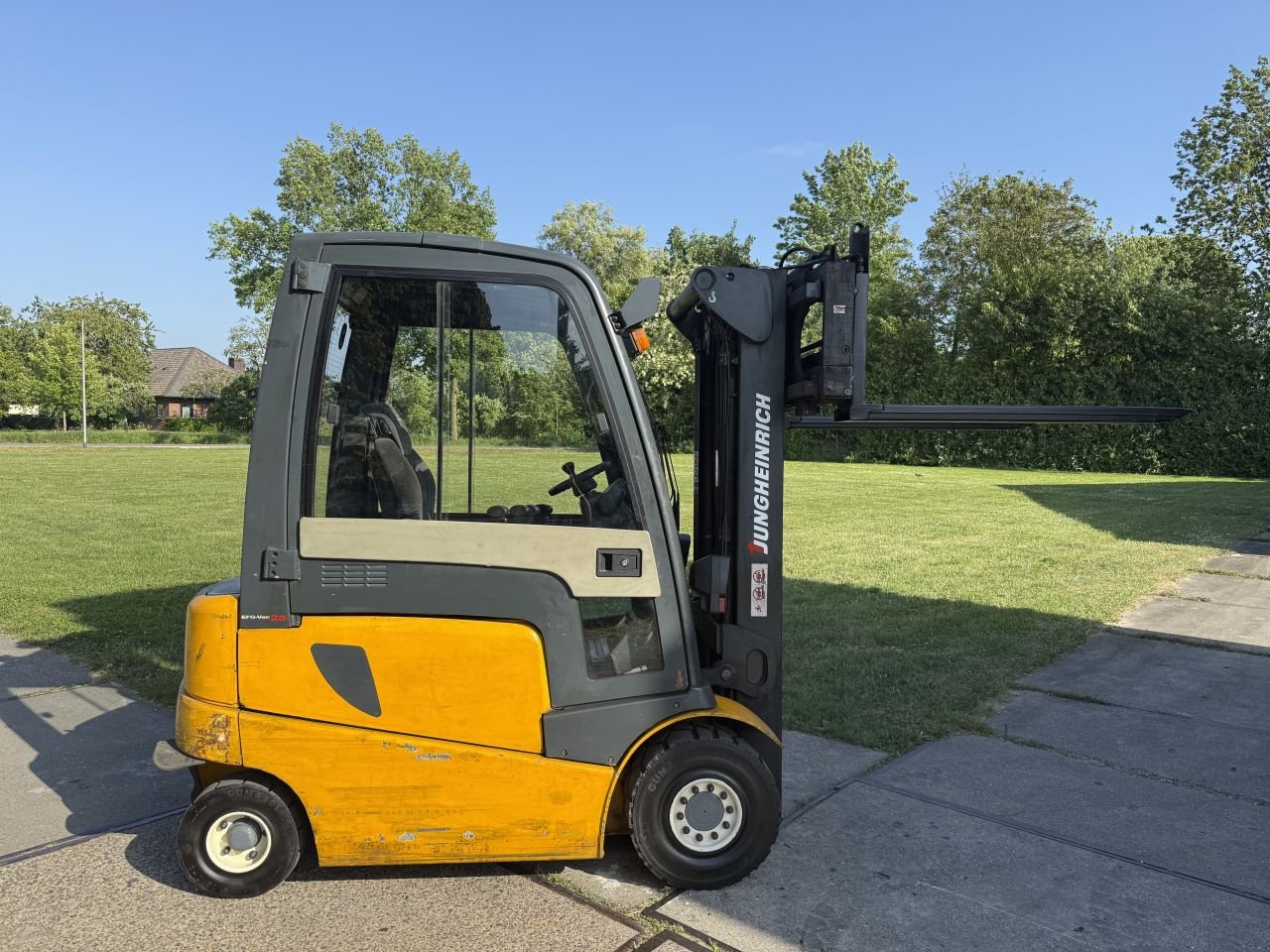 Frontstapler του τύπου Sonstige Overige, Gebrauchtmaschine σε Hoenzadriel (Φωτογραφία 2)