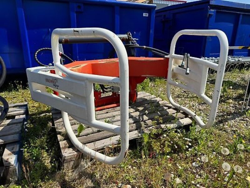 Frontstapler des Typs Sonstige PINCE BALLE ENRUBANNÉE ALTEC M10P120, Gebrauchtmaschine in Muespach (Bild 2)