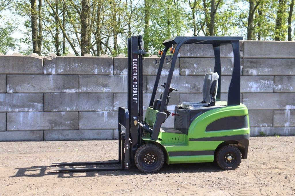 Frontstapler typu Sonstige Stipp CPD15, Neumaschine v Antwerpen (Obrázok 1)