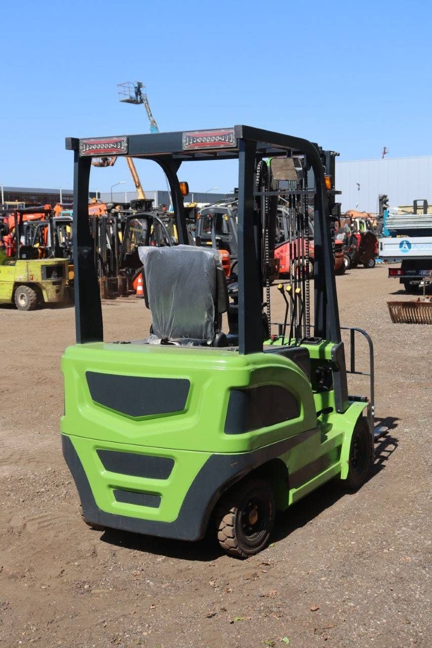 Frontstapler typu Sonstige Stipp CPD15, Neumaschine v Antwerpen (Obrázok 7)