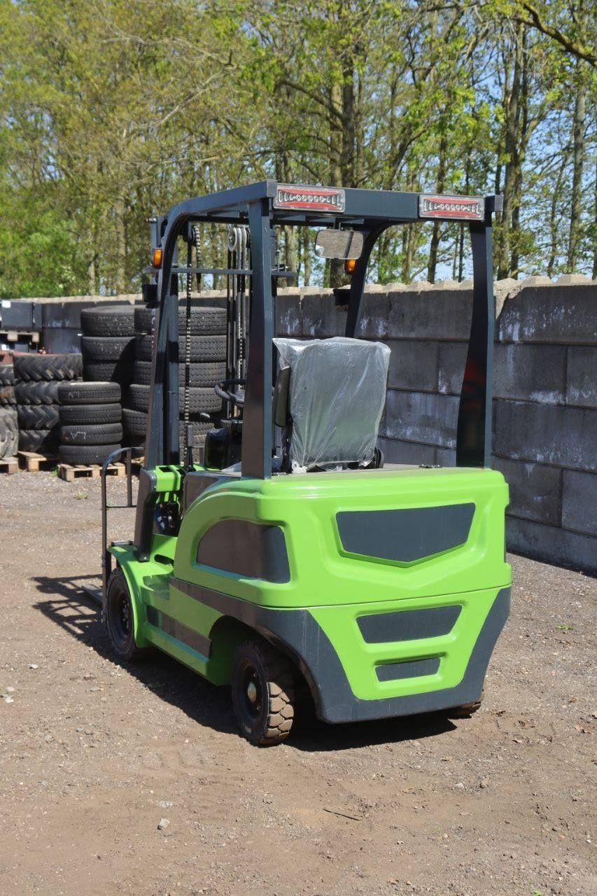 Frontstapler typu Sonstige Stipp CPD15, Neumaschine v Antwerpen (Obrázok 4)