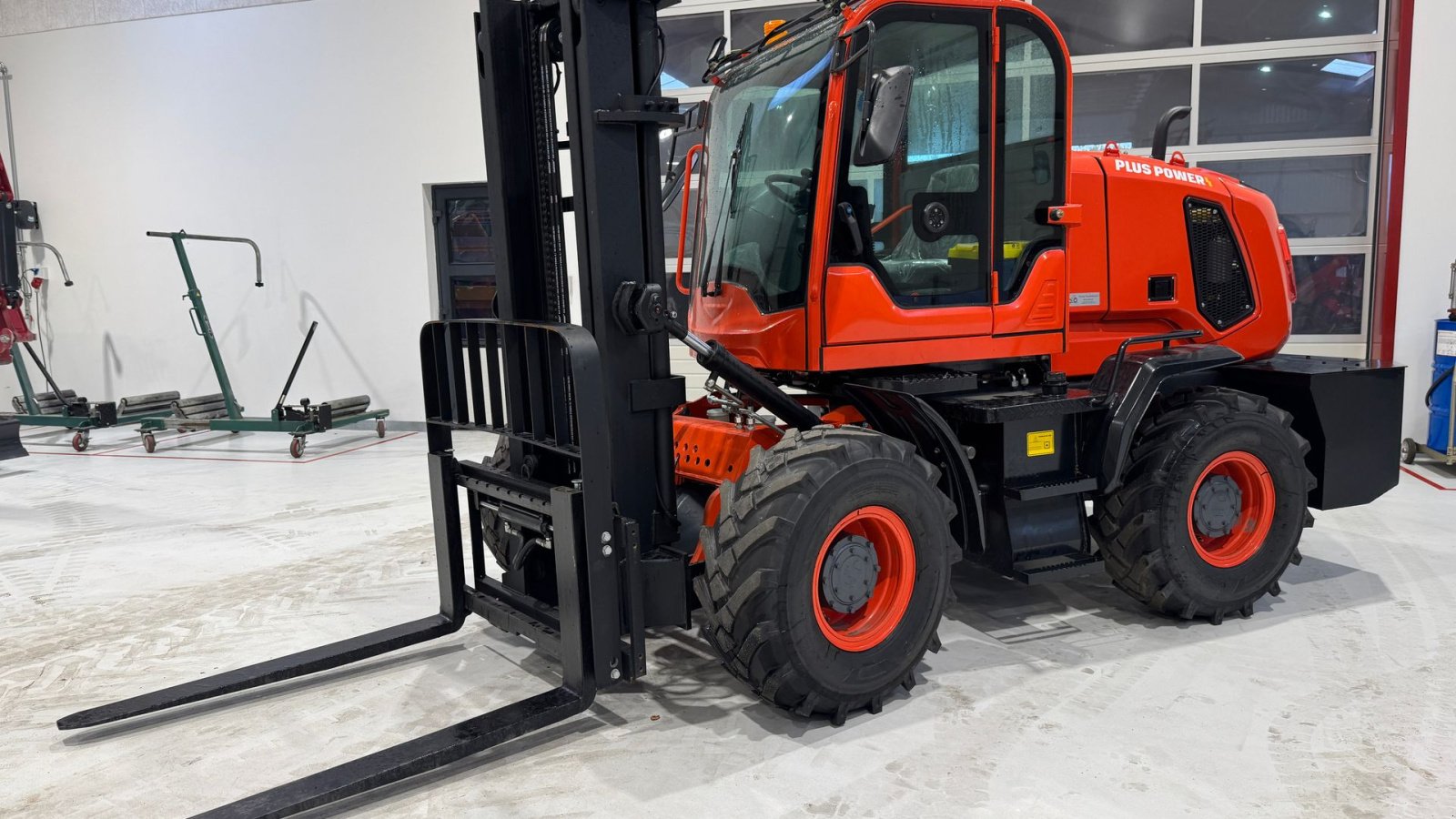 Frontstapler des Typs Sonstige T30 Terra Truck URBUGT!, Gebrauchtmaschine in Nørager (Bild 1)