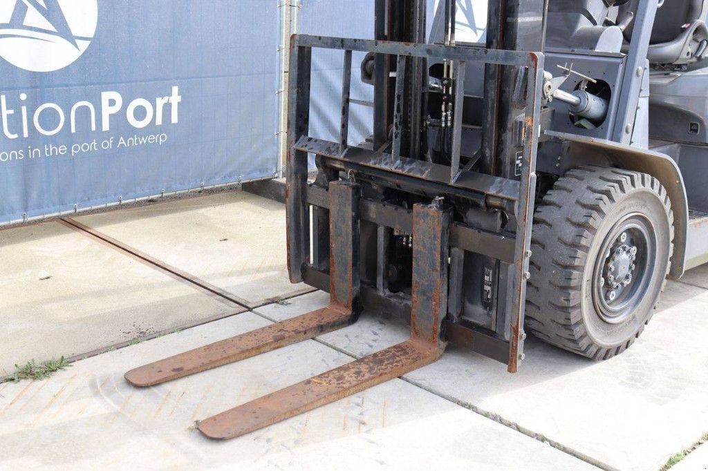 Frontstapler du type Sonstige UniCarriers 40, Gebrauchtmaschine en Antwerpen (Photo 11)