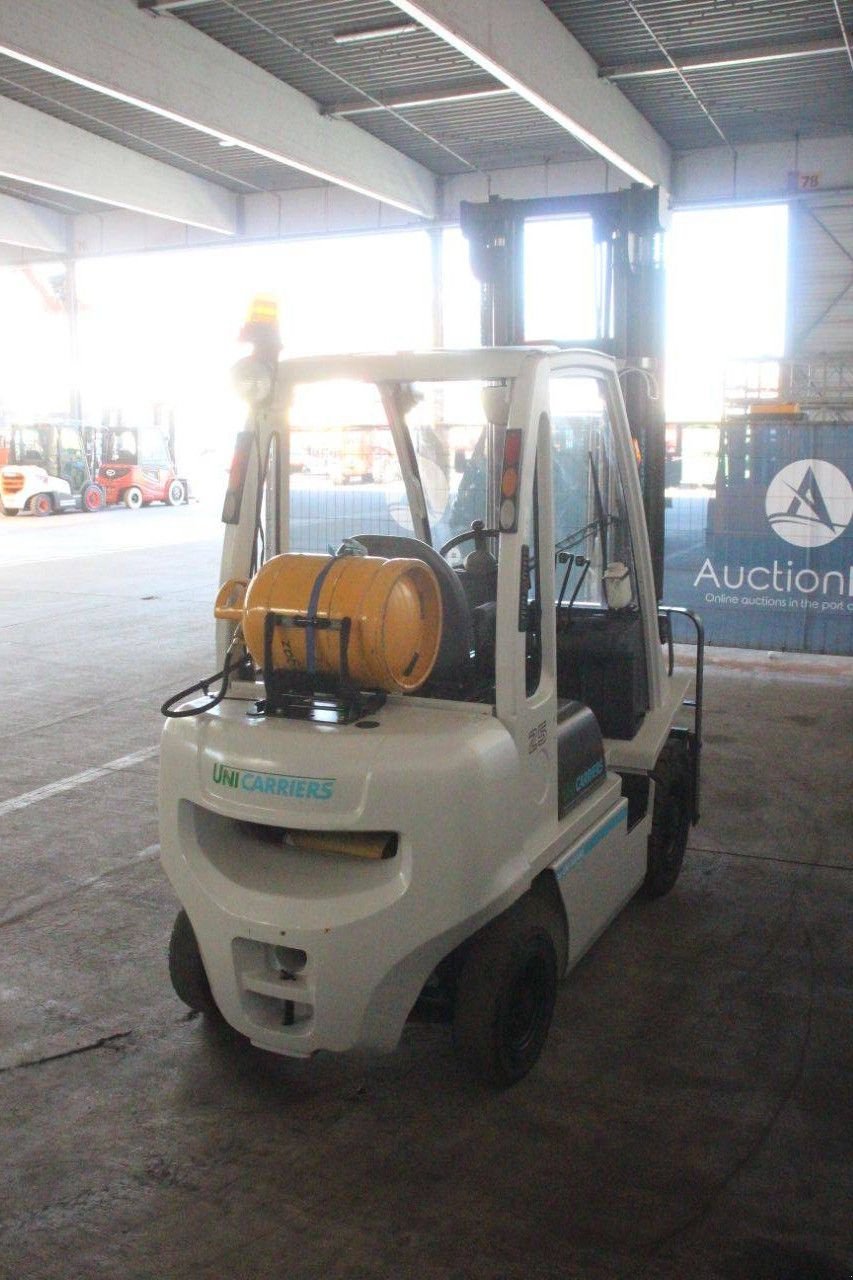 Frontstapler Türe ait Sonstige UniCarriers U1D2A25LQ, Gebrauchtmaschine içinde Antwerpen (resim 5)