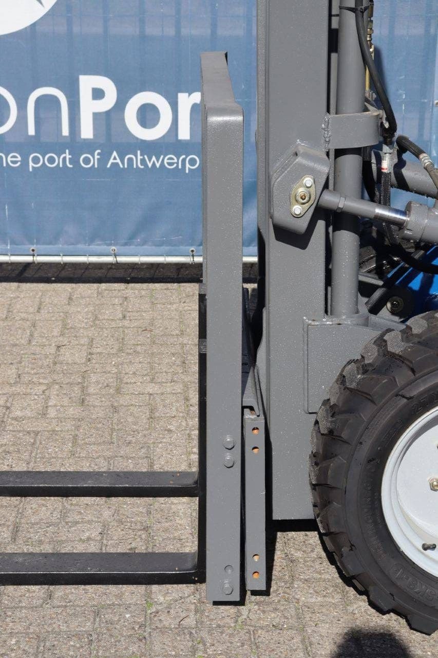 Frontstapler du type Sonstige V-tech FL12, Gebrauchtmaschine en Antwerpen (Photo 11)