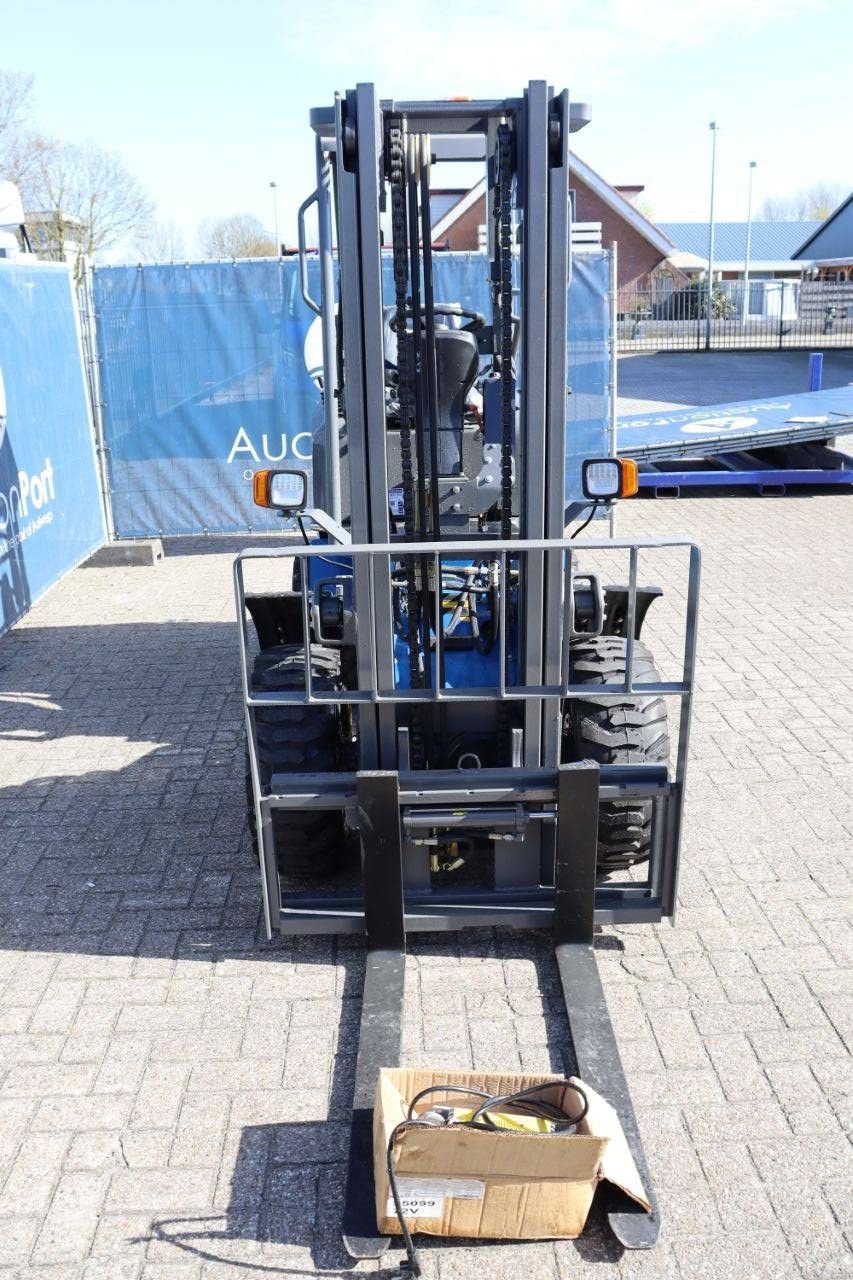 Frontstapler du type Sonstige V-tech FL12, Gebrauchtmaschine en Antwerpen (Photo 9)