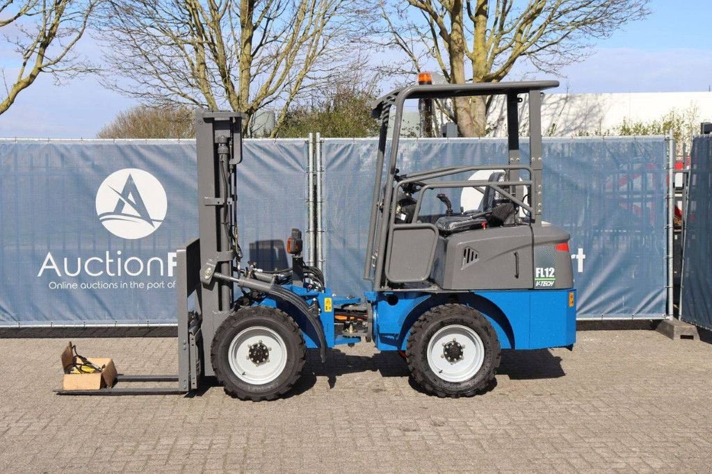 Frontstapler du type Sonstige V-tech FL12, Gebrauchtmaschine en Antwerpen (Photo 2)