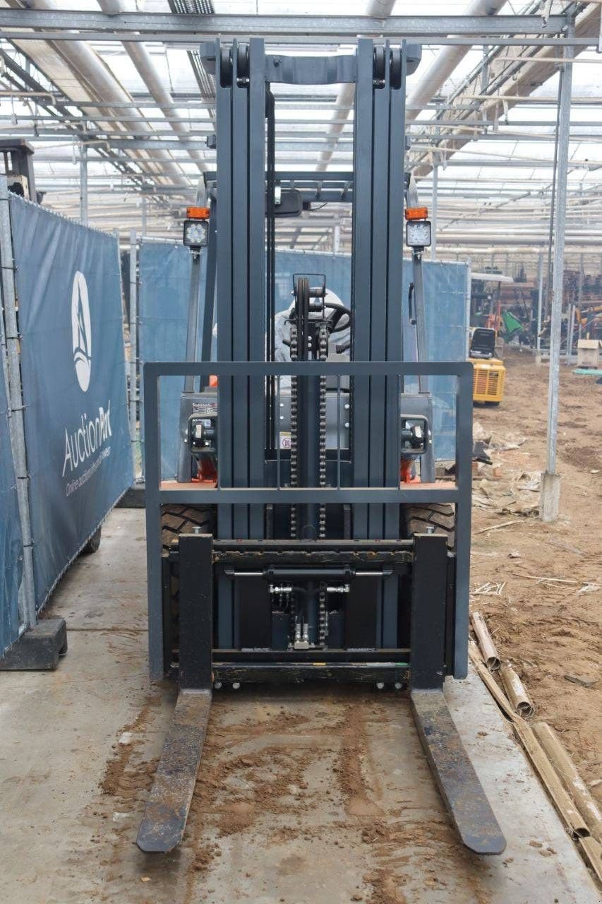 Frontstapler от тип Sonstige VMAX CPCD35, Neumaschine в Antwerpen (Снимка 8)