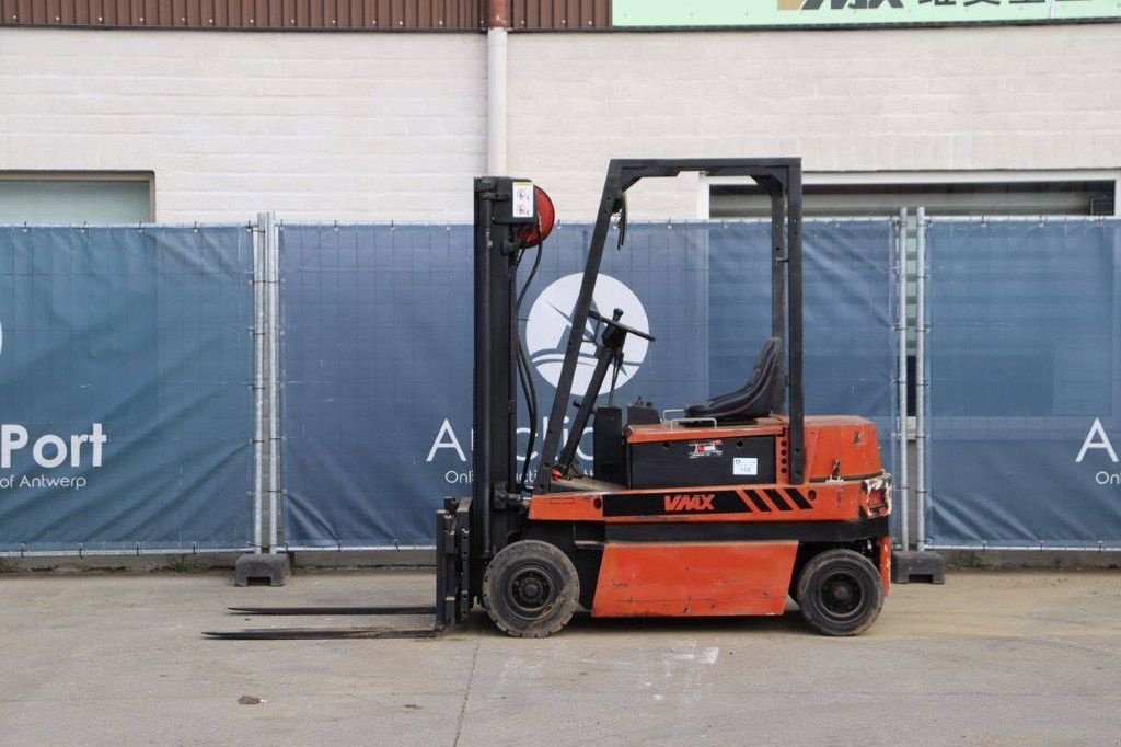 Frontstapler του τύπου Sonstige VMAX EV698.45.77, Gebrauchtmaschine σε Antwerpen (Φωτογραφία 2)