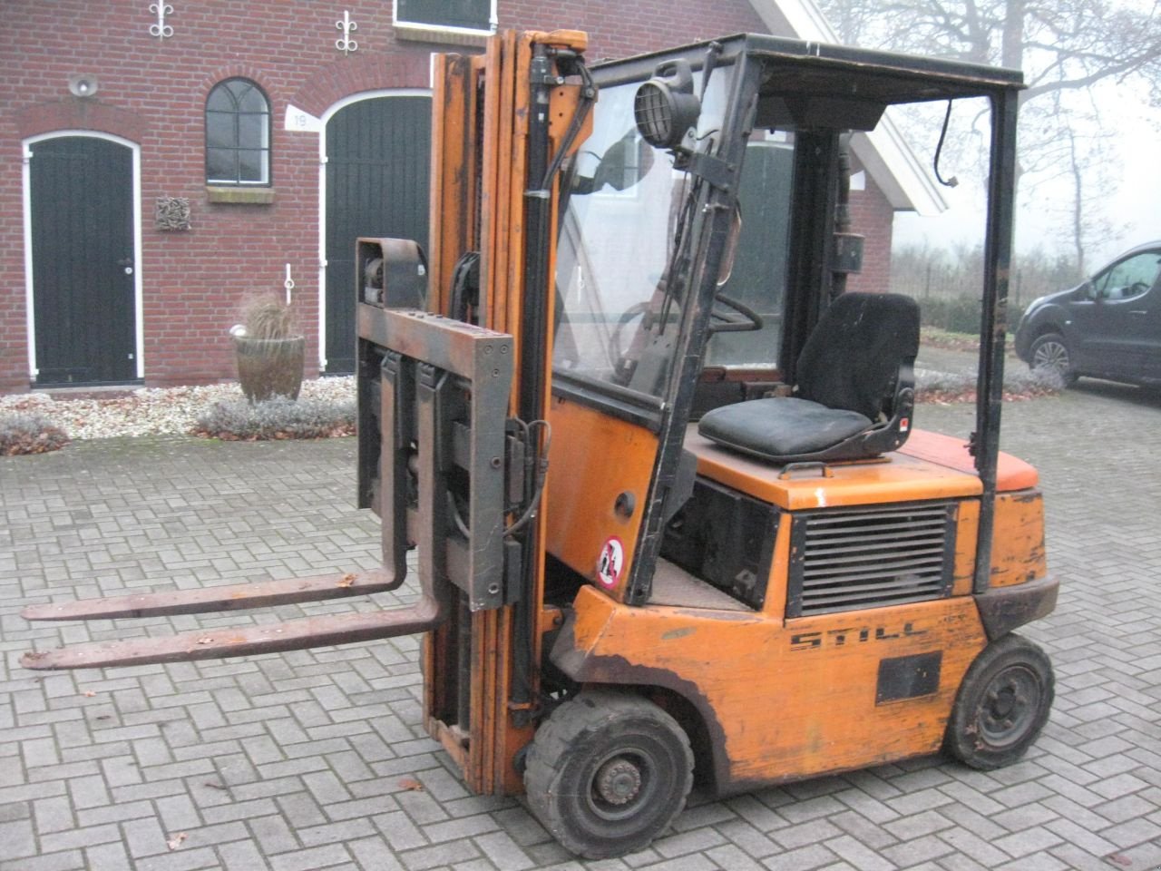 Frontstapler of the type Still -, Gebrauchtmaschine in Oldenzaal (Picture 1)