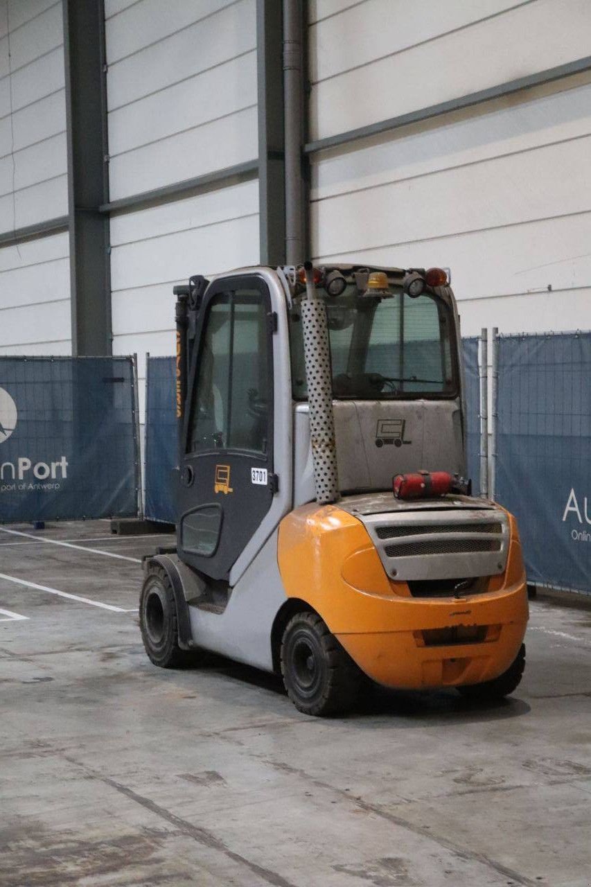 Frontstapler typu Still 3701, Gebrauchtmaschine w Antwerpen (Zdjęcie 4)