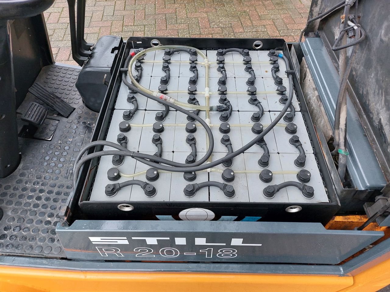 Frontstapler типа Still R20-18 triplex sideshift, Gebrauchtmaschine в Harskamp (Фотография 11)