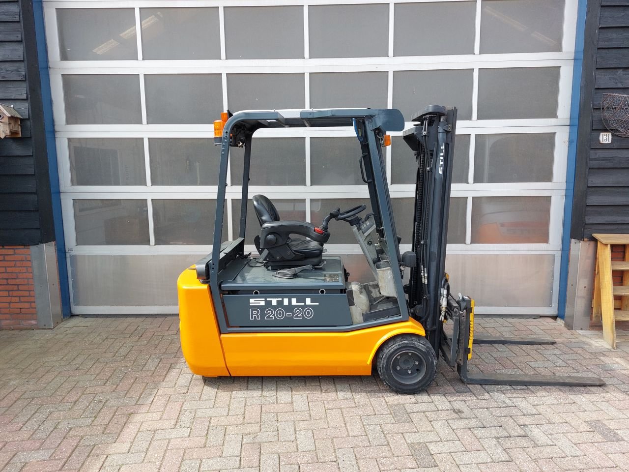 Frontstapler van het type Still R20-20 triplex sideshift 2004, Gebrauchtmaschine in Harskamp (Foto 2)