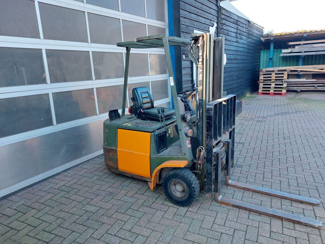 Frontstapler des Typs Still R50-15 triplex sideshift, Gebrauchtmaschine in Harskamp (Bild 4)