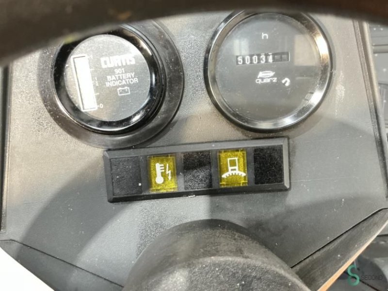 Frontstapler Türe ait Still R50-15, Gebrauchtmaschine içinde Wijchen (resim 11)